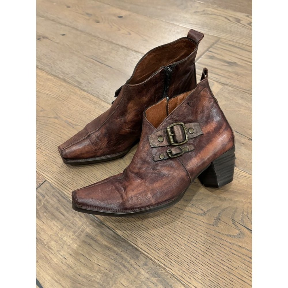 Hispanitas Womens Brown Almond Toe Side Zip Leather Comfort Ankle Boots Size 36